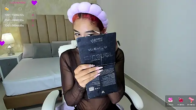 Scarlett 12 online show from 6, 4, 2026