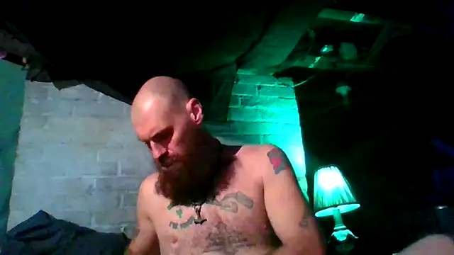 Snapshot of Cowboy815 chatting on 22, 10, 2025 Cowboy815 online show from 22, 10, 2025