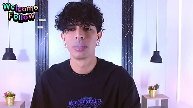 Franvill Trato online show from 23, 9, 2025