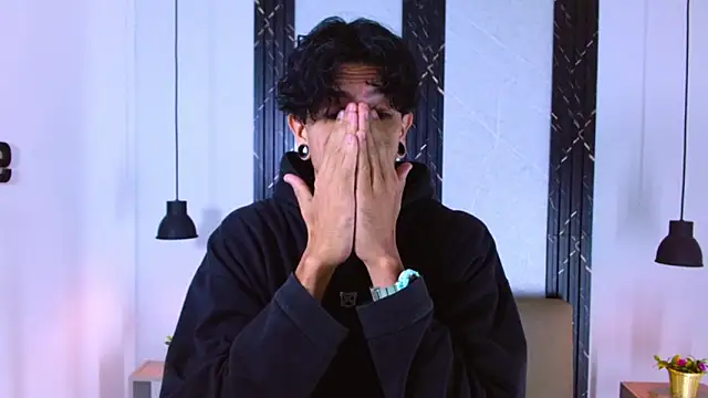 Franvill Trato online show from 26, 9, 2025