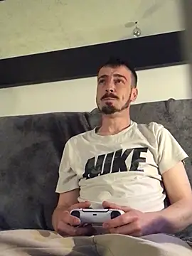 jaycoy22 online show from 4, 4, 2026