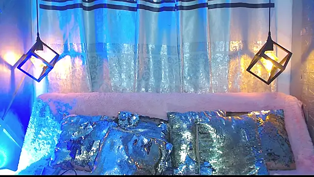 Cristal Gem1 online show from 17, 9, 2025