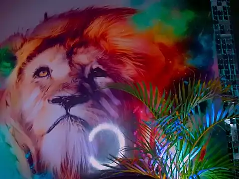 Cristal Gem1 online show from 4, 10, 2025