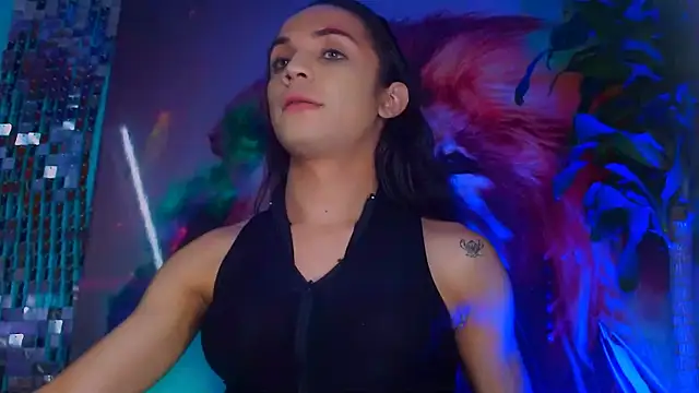 Cristal Gem1 online show from 10, 10, 2025