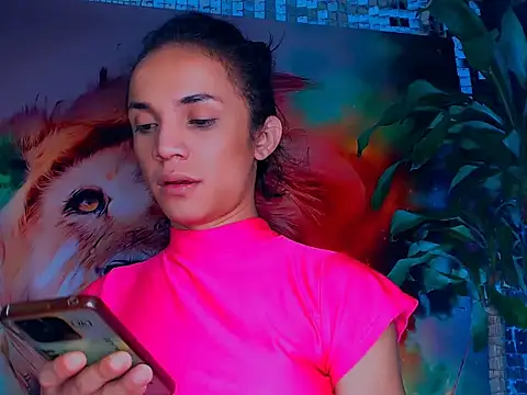 Cristal Gem1 online show from 15, 11, 2025