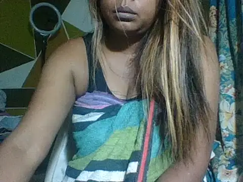 SEXY METISE online show from 28, 2, 2025