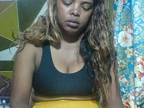 SEXY METISE online show from 9, 3, 2025