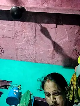 Pooja750 online show from 4, 10, 2025