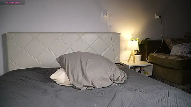 KaeliaScorch online show from 3, 3, 2026