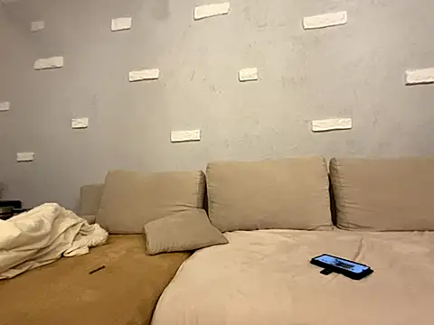 Snapshot of Big_Boob_Gang chatting on 8, 10, 2025 Big Boob Gang online show from 8, 10, 2025