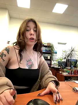 Mimiumuy online show from 8, 10, 2025