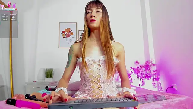 hellzel moon online show from 20, 11, 2025