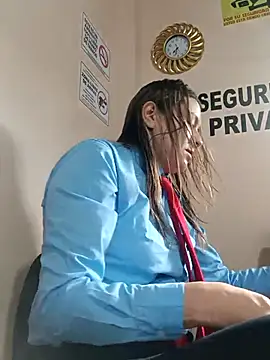 Hannah-colx online show from 20, 4, 2026