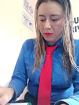 Hannah-colx online show from 25, 4, 2026