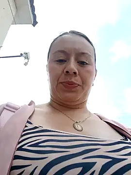 Hannah-colx online show from 8, 7, 2026