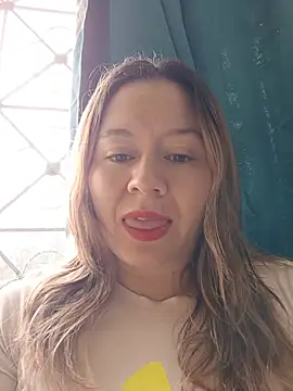 Hannah-colx online show from 22, 7, 2026