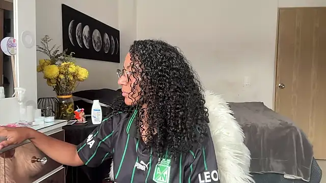 Snapshot of sexycalipso chatting on 21, 10, 2025 sexycalipso online show from 21, 10, 2025