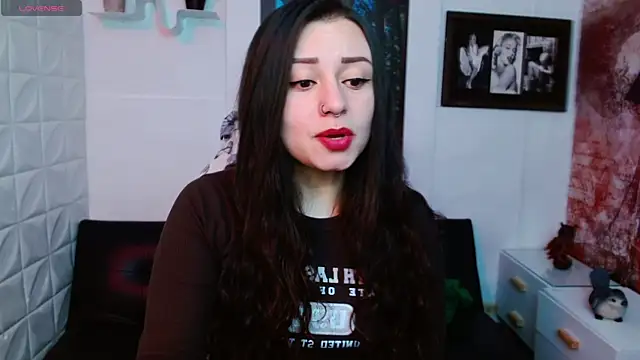 Eva Roussell online show from 23, 4, 2026