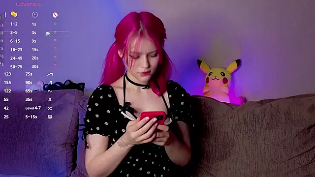 RavenKitten  online show from 26, 4, 2026