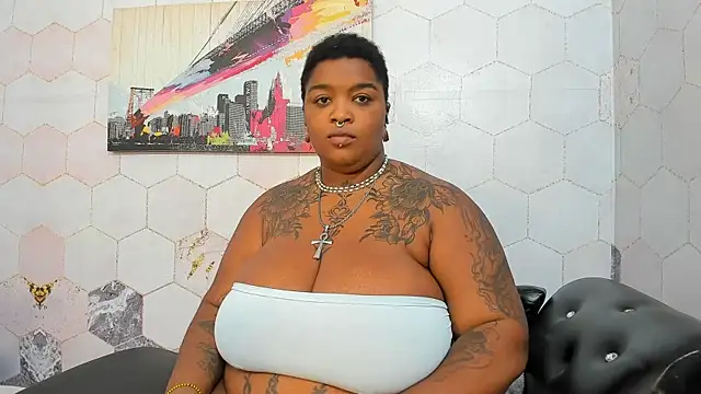 Anaa Fuentess online show from 23, 4, 2026