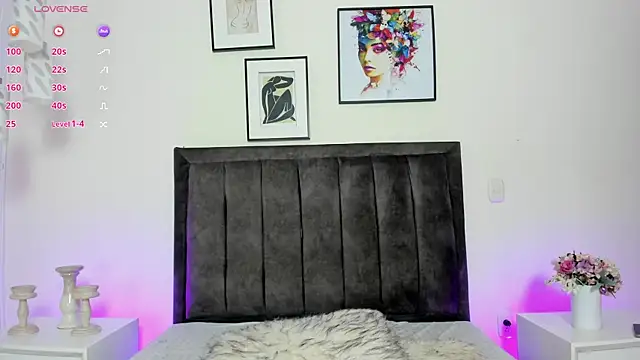 sakura Gomez online show from 31, 7, 2026
