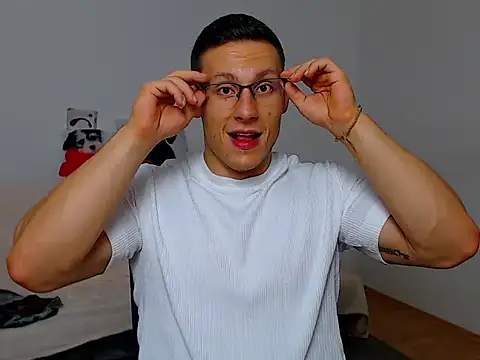 ZeinMiracles online show from 19, 9, 2025