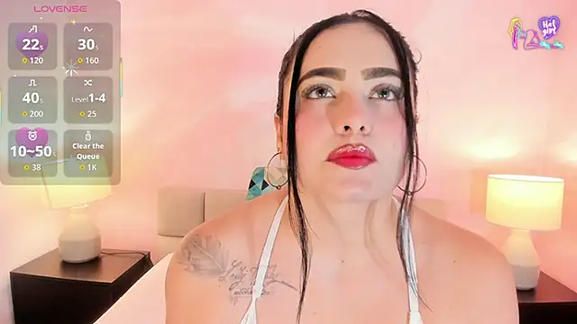 sofiiacarson online show from 7, 4, 2026