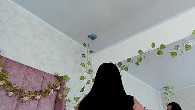 AnyaJay online show from 18, 4, 2026