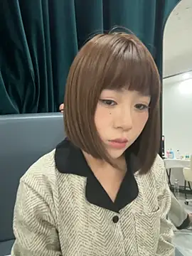 Snapshot of Xiaokui-04 chatting on 30, 9, 2025 Xiaokui-04 online show from 30, 9, 2025