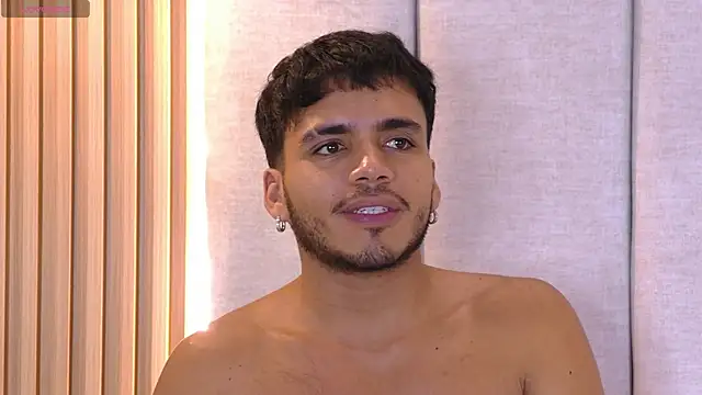 Snapshot of AlexanderJordan chatting on 2, 10, 2025 AlexanderJordan online show from 2, 10, 2025