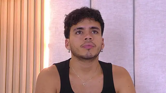 Snapshot of AlexanderJordan chatting on 8, 11, 2025 AlexanderJordan online show from 8, 11, 2025