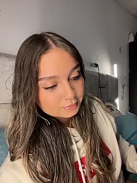 AnnyLopezzz  online show from 11, 6, 2026