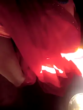 Snapshot of parmila203 chatting on 10, 1, 2026 parmila203 online show from 10, 1, 2026