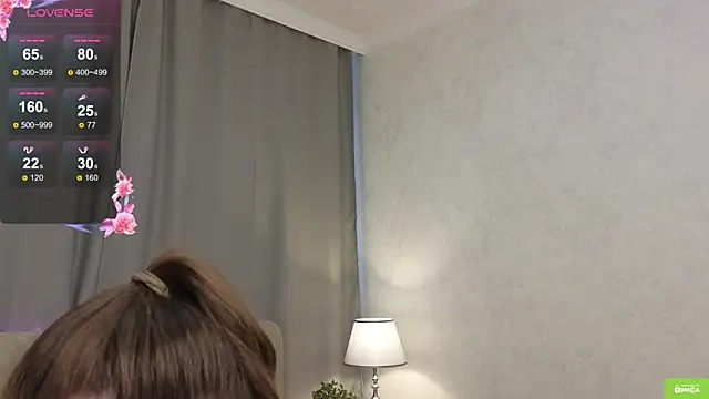 Snapshot of krissshoww chatting on 11, 9, 2025 krissshoww online show from 11, 9, 2025