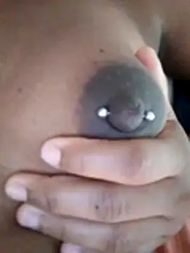 nessinha12 online show from 7, 11, 2025