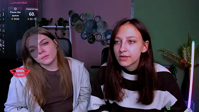 Snapshot of veronica_bubble chatting on 6, 10, 2025 veronica bubble online show from 6, 10, 2025