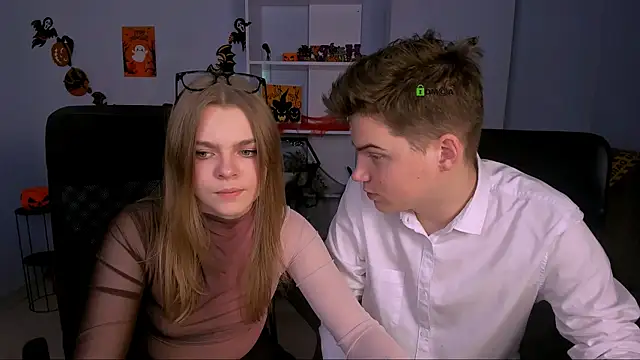 Snapshot of veronica_bubble chatting on 27, 10, 2025 veronica bubble online show from 27, 10, 2025