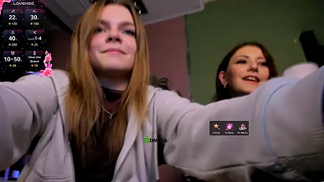 Snapshot of veronica_bubble chatting on 9, 11, 2025 veronica bubble online show from 9, 11, 2025