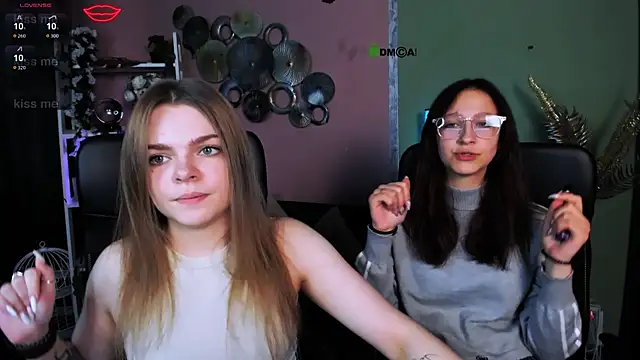 Snapshot of veronica_bubble chatting on 30, 11, 2025 veronica bubble online show from 30, 11, 2025