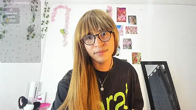 cute sammy 1 online show from 14, 11, 2025