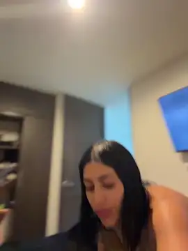 AlannaEvons online show from 21, 4, 2026