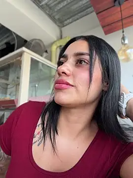 AlannaEvons online show from 28, 7, 2026