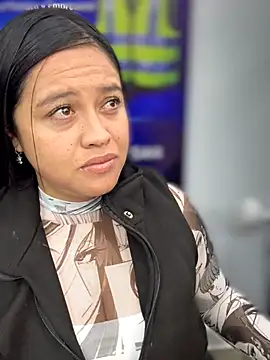 -Mia1 online show from 27, 4, 2026