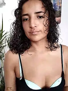 luna love xoxo online show from 19, 9, 2025