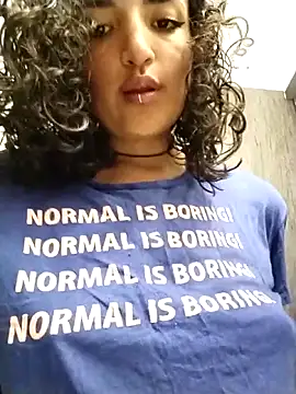 luna love xoxo online show from 4, 11, 2025