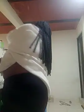 Snapshot of isabella_brown1 chatting on 12, 1, 2026 isabella brown1 online show from 12, 1, 2026