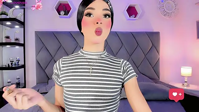 Amira Ember online show from 8, 6, 2026
