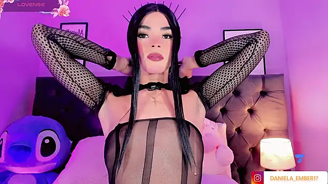 Amira Ember online show from 20, 7, 2026