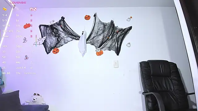 ValerieInk online show from 31, 10, 2025