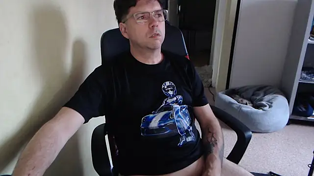 blueandwhite1 online show from 2, 6, 2026